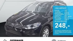 Blau Gebraucht 2024 VW Touran Comfortline Van / Kleinbus | 28.740 € (Superpreis)