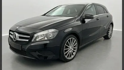Gebraucht Mercedes A160 Style 90 PS (66 kW) 2014 Schwarz (kosmosschwarz) Limousine