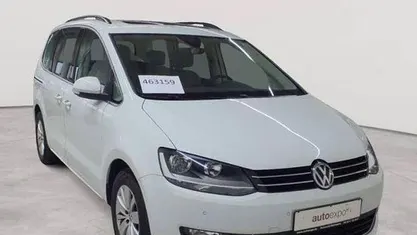 Gebraucht 2022 VW Sharan Comfortline Van / Kleinbus | 28.090 € (Fairer Preis)