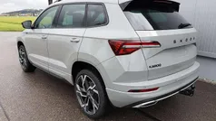 Stahlgrau Neu 2025 Skoda Karoq SportLine SUV | 37.900 € (Fairer Preis)