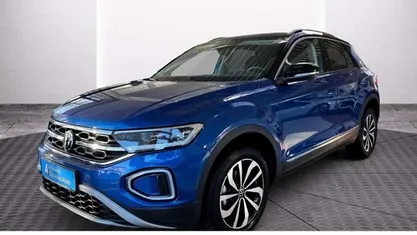 Blau Gebraucht 2025 VW T-Roc Style SUV | 31.889 € (Guter Preis)