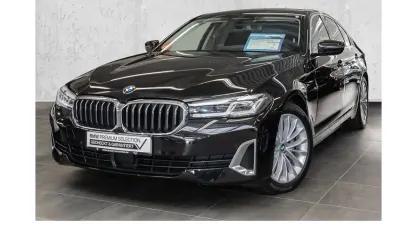 Gebraucht BMW 520 Luxury Line 190 PS (139 kW) 2023 Schwarz Limousine