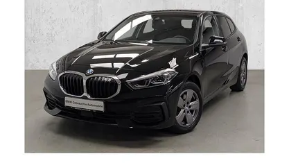 Gebraucht BMW 118 Advantage 136 PS (100 kW) 2022 Schwarz Kleinwagen