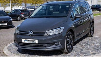 Gebraucht VW Touran Highline 150 PS (110 kW) 2020 Grau Van / Kleinbus