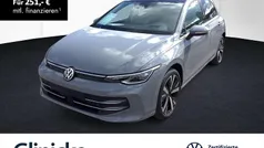 Gebraucht 2025 VW Golf VIII Style Limousine | 35.960 € (Fairer Preis)