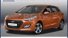 Orange Gebraucht 2016 Hyundai i30 Limousine | 10.990 € (Fairer Preis)