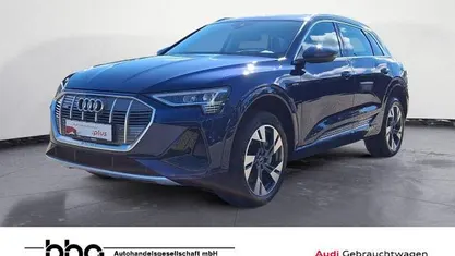 Navarrablau metallic Gebraucht 2022 Audi e-tron S-Line SUV | 34.950 € (Guter Preis)