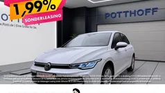 Weiss Gebraucht 2024 VW Golf VIII Life Limousine | 24.977 € (Fairer Preis)