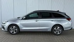 Shimmering silver meta... Neu 2025 Hyundai i30 Comfort Kombi | 23.200 € (Fairer Preis)