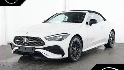 Gebraucht Mercedes CLE220 AMG 197 PS (144 kW) 2025 Weiß Cabrio