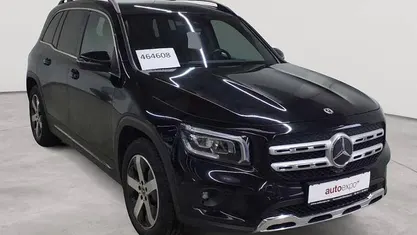 Kosmosschwarz metallic Gebraucht 2020 Mercedes GLB200 Progressive SUV | 22.990 € (Fairer Preis)
