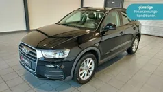 Schwarz Gebraucht 2015 Audi Q3 Basis SUV | 16.470 € (Fairer Preis)