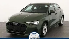Distrikt grün metallic Neu 2025 Audi A3 Sportback Limousine | 34.495 € (Guter Preis)