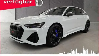 Gletscherweiß metallic Gebraucht 2024 Audi RS6 Performance Kombi | 189.450 €