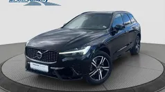 Black stone solid (schwarz) Gebraucht 2022 Volvo XC60 R-Design SUV | 40.960 € (Fairer Preis)
