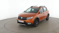 Orange Gebraucht 2017 Dacia Sandero Celebration Kleinwagen | 8.830 € (Fairer Preis)