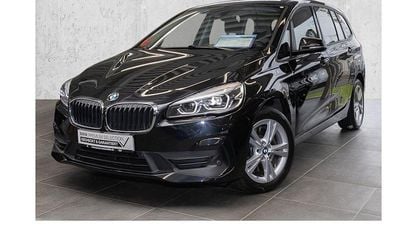 Używany BMW 218 Advantage 150 KM (110 kW) 2023 Czarny Minivan