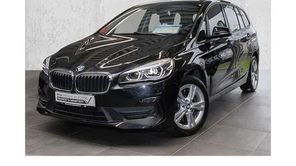 Gebraucht BMW 218 Advantage 150 PS (110 kW) 2023 Schwarz Van / Kleinbus