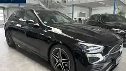 Gebraucht Mercedes C300 Premium 265 PS (194 kW) 2025 Schwarz Kombi