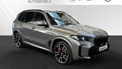 Skyscraper grau metallic Gebraucht 2025 BMW X5 M Sport SUV | 87.876 € (Superpreis)