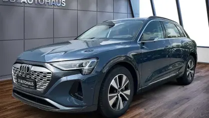 Gebraucht Audi Q8 e-tron Advanced Plus 300 kW (408 PS) 2023 Blau SUV