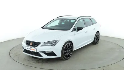 Weiß Gebraucht 2020 Seat Leon 4Drive Kombi | 24.790 € (Fairer Preis)