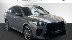 Skyscraper grau metallic Neu 2025 BMW X2 M Sport SUV | 52.990 € (Fairer Preis)