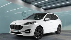 Weiß Gebraucht 2022 Ford Kuga ST-Line SUV | 27.673 € (Fairer Preis)