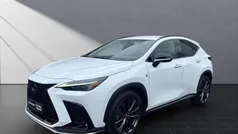 Weiß Gebraucht 2022 Lexus NX450h+ E-FOUR SUV | 50.490 € (Etwas zu teuer)