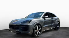 Quarzitgraumetallic Gebraucht 2025 Porsche Cayenne Coupe Coupé | 113.870 € (Teuer)