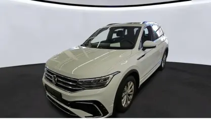 Gebraucht VW Tiguan R-line 150 PS (110 kW) 2023 Weiss SUV