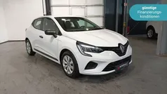 Weiß Gebraucht 2021 Renault Clio V Life Limousine | 10.220 € (Fairer Preis)