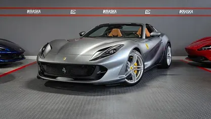 Gebraucht Ferrari 812 795 PS (584 kW) 2023 Grau Cabrio