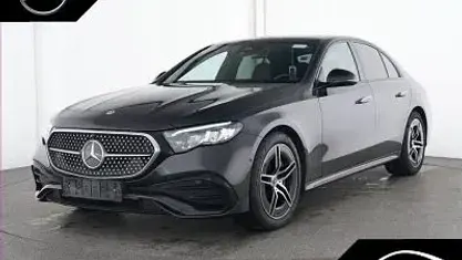 Gebraucht Mercedes E220 AMG 197 PS (144 kW) 2025 Grau, Limousine