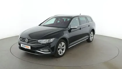 Second-hand VW Passat Alltrack 200 CP (147 kW) 2022 Negru Break