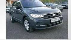 Andere farbe Gebraucht 2024 VW Tiguan Move SUV | 32.490 € (Fairer Preis)
