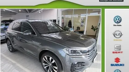 Gebraucht VW Touareg R-line 286 PS (210 kW) 2018 Quarzitgrau metallic SUV