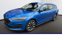 Dynamic blau Gebraucht 2024 Ford Focus Titanium S Limousine | 25.880 € (Guter Preis)