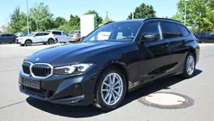Schwarz Gebraucht 2022 BMW 318 Shadowline Kombi | 29.990 € (Guter Preis)