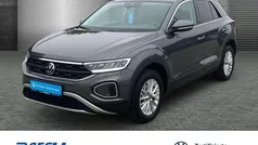 Gebraucht 2024 VW T-Roc Life SUV | 23.830 € (Fairer Preis)