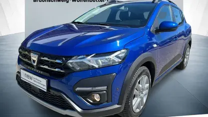 Second-hand Dacia Sandero Comfort 101 CP (74 kW) 2022 SUV