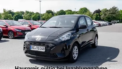 Neu Hyundai i10 Select 63 PS (46 kW) 2025 Schwarz Kleinwagen