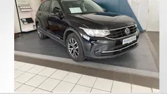 Deep black perleffekt Gebraucht 2021 VW Tiguan Life SUV | 24.990 € (Fairer Preis)