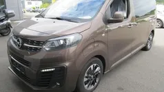 Braun Gebraucht 2021 Opel Zafira Life Elegance Van | 33.333 € (Fairer Preis)