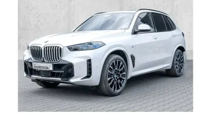 Gebraucht BMW X5 M Sport 360 PS (264 kW) 2025 Weiß SUV