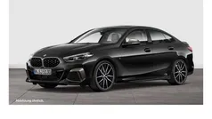 Black sapphire Gebraucht 2024 BMW M235 Efficient Dynamics Coupé | 40.240 € (Fairer Preis)