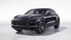 Chromitschwarzmetallic Gebraucht 2024 Porsche Cayenne SUV | 113.900 € (Guter Preis)