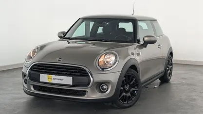 Usata Mini ONE 102 CV (75 kW) 2019 Argento Utilitaria