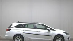 Weiss Gebraucht 2019 Opel Astra Edition Kombi | 12.580 € (Fairer Preis)