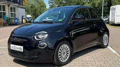 Onyx schwarz Gebraucht 2023 Fiat 500e Kleinwagen | 23.776 € (Fairer Preis)